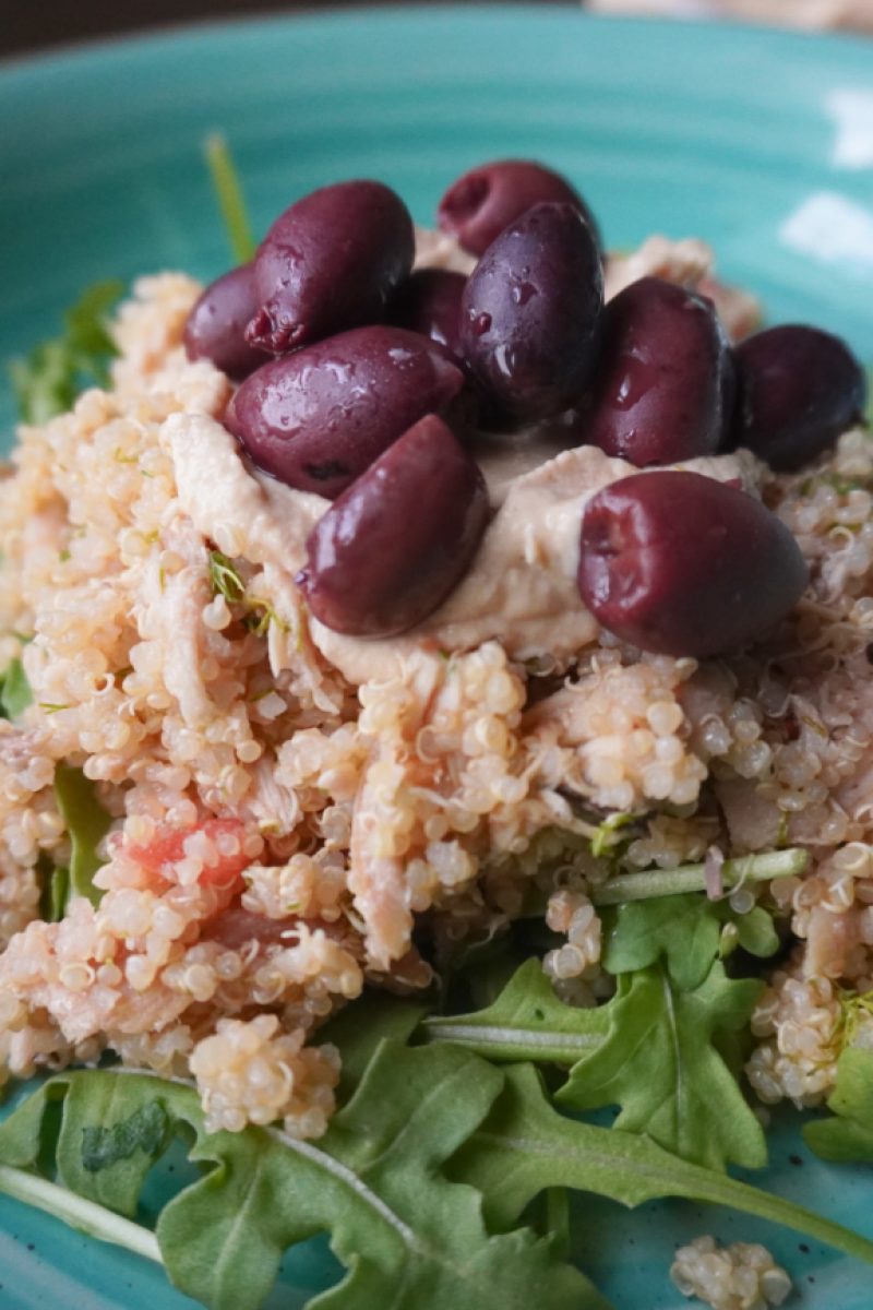 Mediterranean-quinoa-salad-recipe